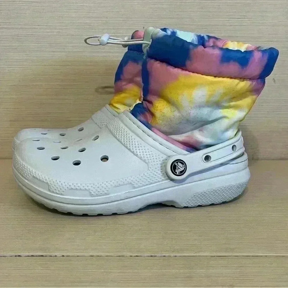 Women’s Crocs Classic Lined Neo Puff Boot Tie Dye White/Pink/Blue SizeW7 - Picture 9 of 9